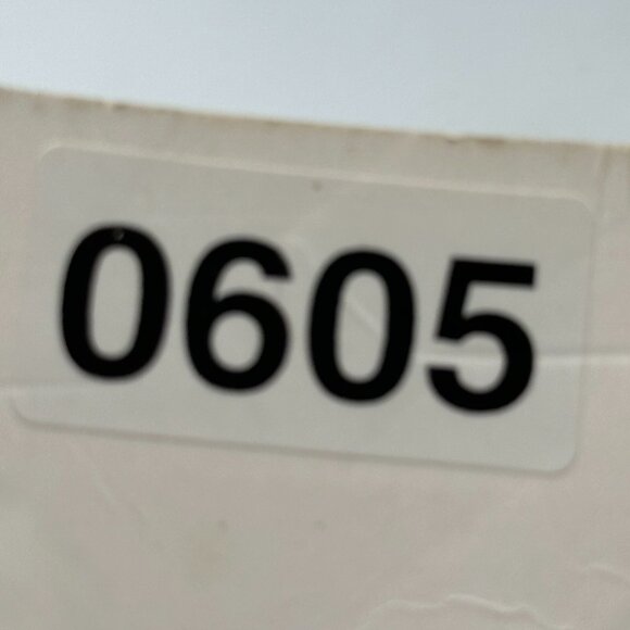 3/$30 Timex Watch Women Gold Tone White Dial Date Window Water Resistant - Picture 14 of 15